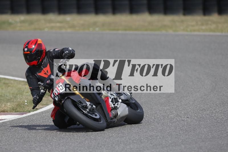 /37 09.08.2026  Pluess Motosport ADR/Freies Fahren/415